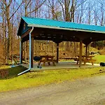 Crystal Springs Inn And Suites