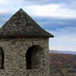 Crystal Springs Inn And Suites