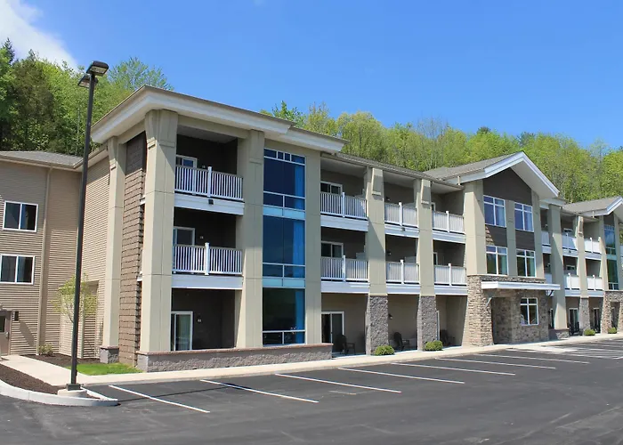 Crystal Springs Inn And Suites