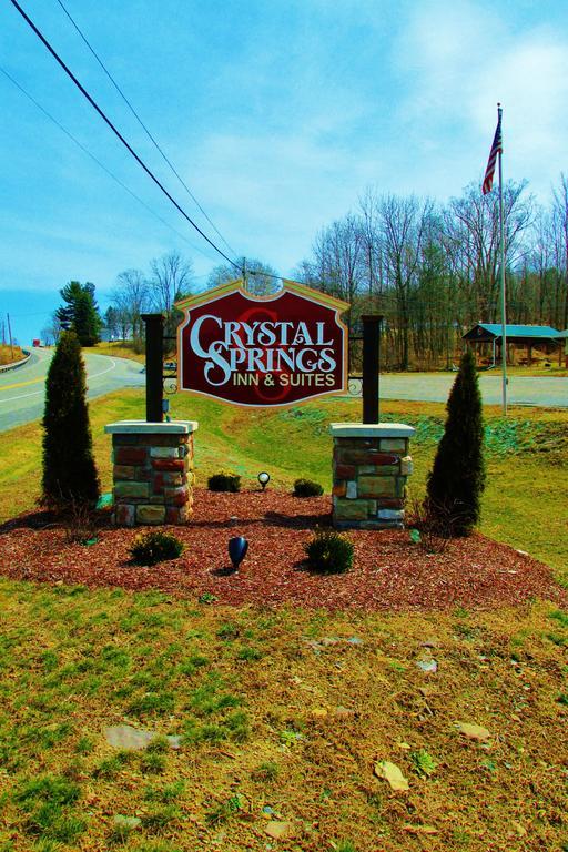 Hotel Crystal Springs And 4*