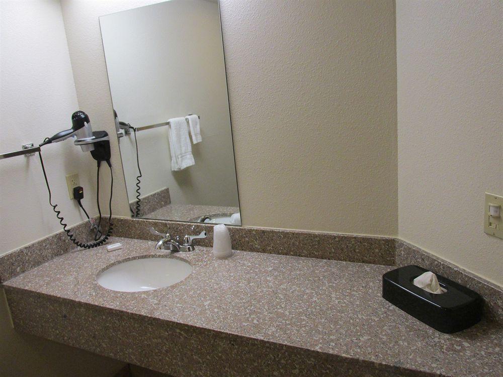 Crystal Springs And Hotel 4*
